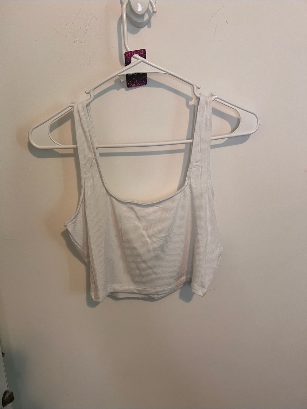 Zenana Outfitters White Ribbed Crop Tank
